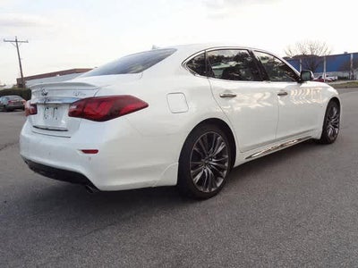 2018 INFINITI Q70L 3.7 LUXE