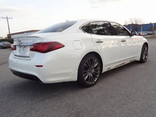 2018 INFINITI Q70L 3.7 LUXE