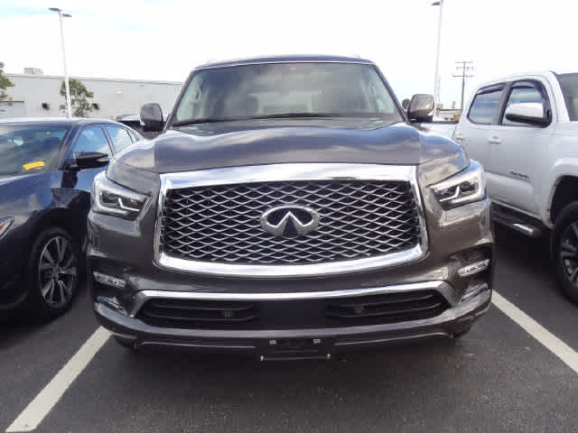 2022 INFINITI QX80 LUXE