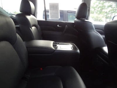 2022 INFINITI QX80 LUXE