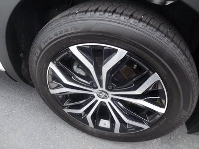 2025 Toyota Crown XLE