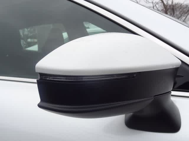 2025 Toyota Crown XLE