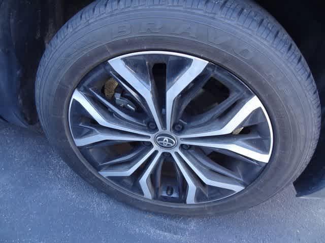 2024 Toyota Crown XLE