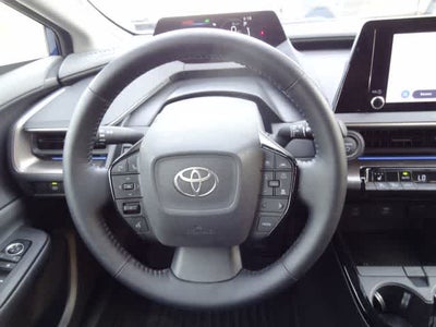 2025 Toyota Prius XLE