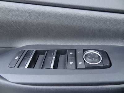 2025 Toyota Prius XLE