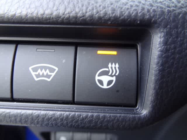 2025 Toyota Prius XLE