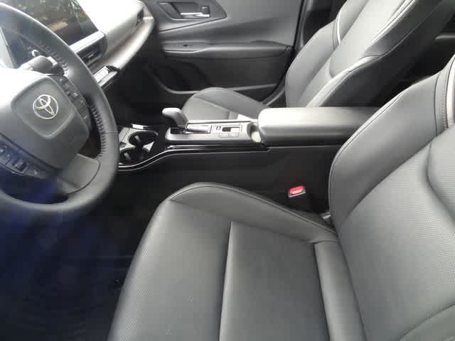 2025 Toyota Prius XLE