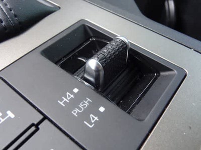 2024 Toyota Land Cruiser 4WD (Natl)