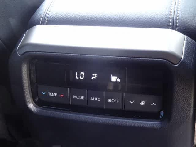 2024 Toyota Land Cruiser 4WD (Natl)