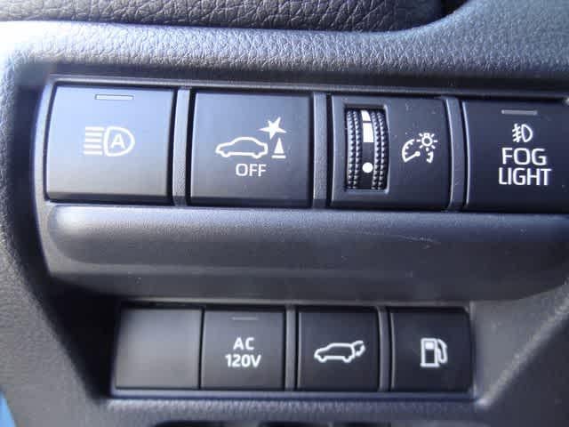 2024 Toyota Land Cruiser 4WD (Natl)