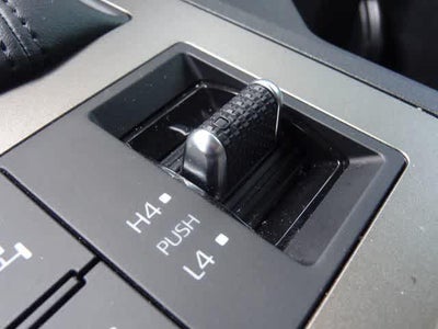 2024 Toyota Land Cruiser 4WD (Natl)