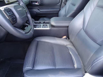 2024 Toyota Land Cruiser 4WD (Natl)