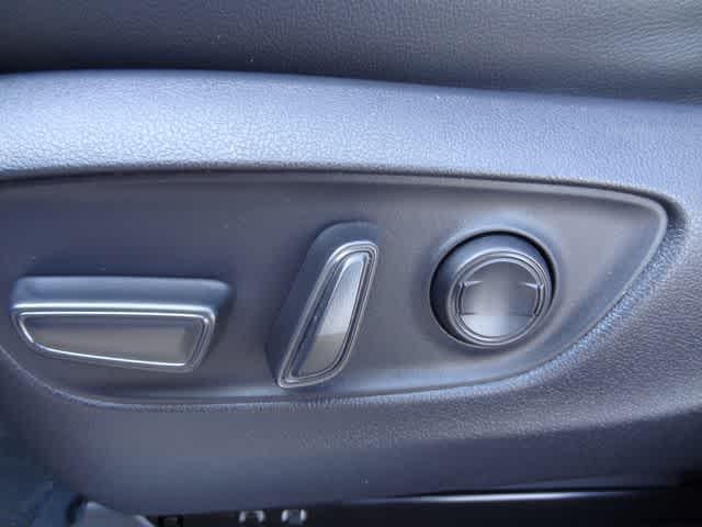 2024 Toyota Land Cruiser 4WD (Natl)