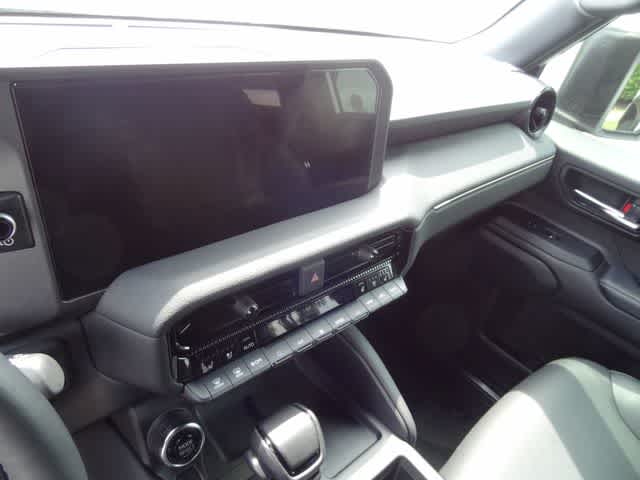 2024 Toyota Land Cruiser 4WD (Natl)