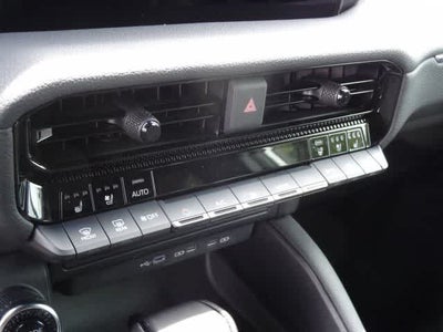 2024 Toyota Land Cruiser 4WD (Natl)