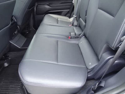 2024 Toyota Land Cruiser 4WD (Natl)