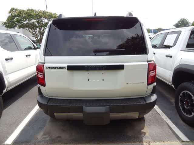 2024 Toyota Land Cruiser 4WD (Natl)