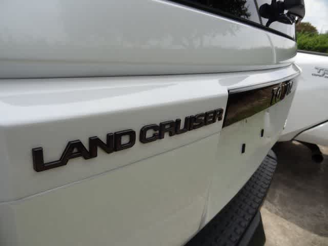 2024 Toyota Land Cruiser 4WD (Natl)