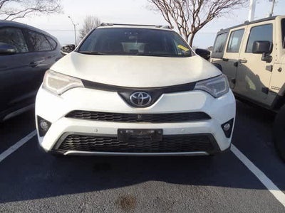 2017 Toyota RAV4 SE