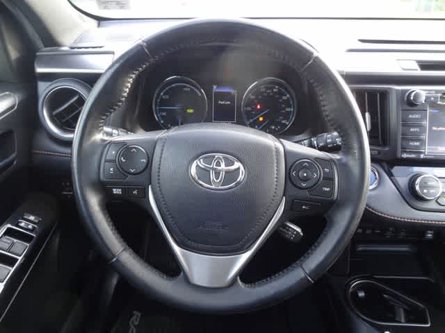 2018 Toyota RAV4 Hybrid SE