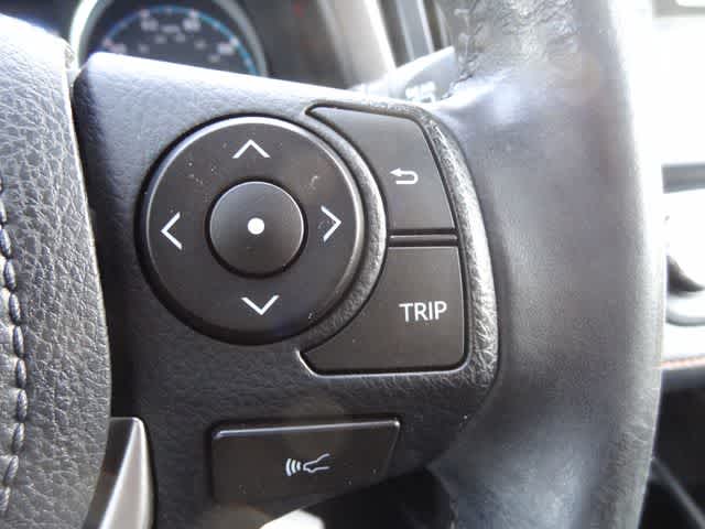 2018 Toyota RAV4 Hybrid SE