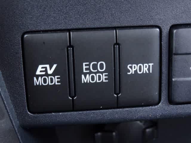 2018 Toyota RAV4 Hybrid SE