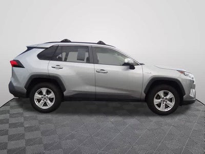 2019 Toyota RAV4 Hybrid XLE