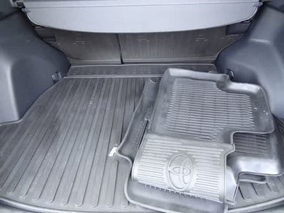 2019 Toyota RAV4 Hybrid XLE