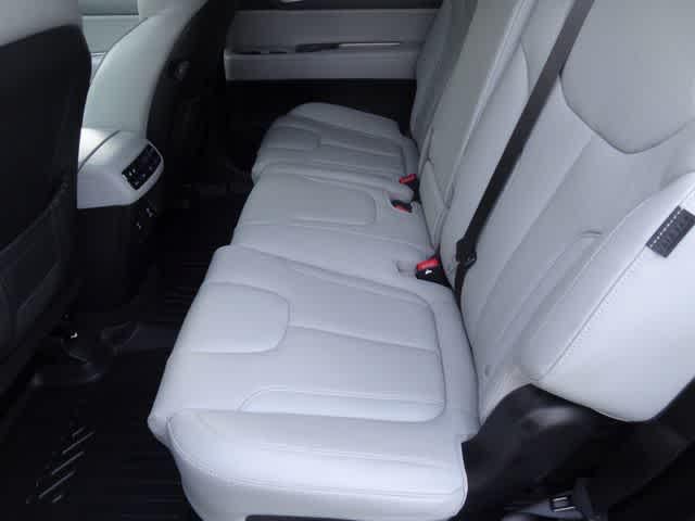 2025 Hyundai Palisade SEL Premium 8P