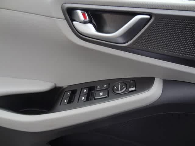 2020 Hyundai Ioniq Hybrid SEL