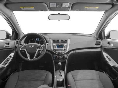 2016 Hyundai Accent 5-Door SE
