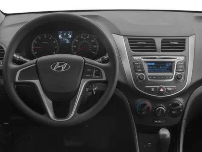 2016 Hyundai Accent 5-Door SE