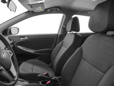 2016 Hyundai Accent 5-Door SE
