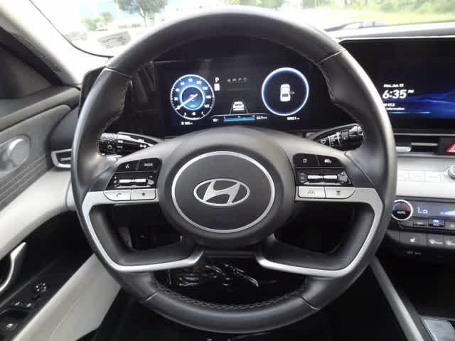 2024 Hyundai Elantra Limited
