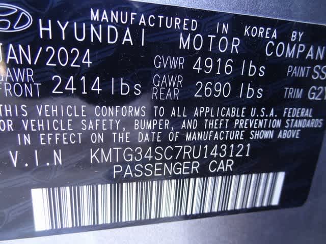 2024 Genesis G70 2.5T