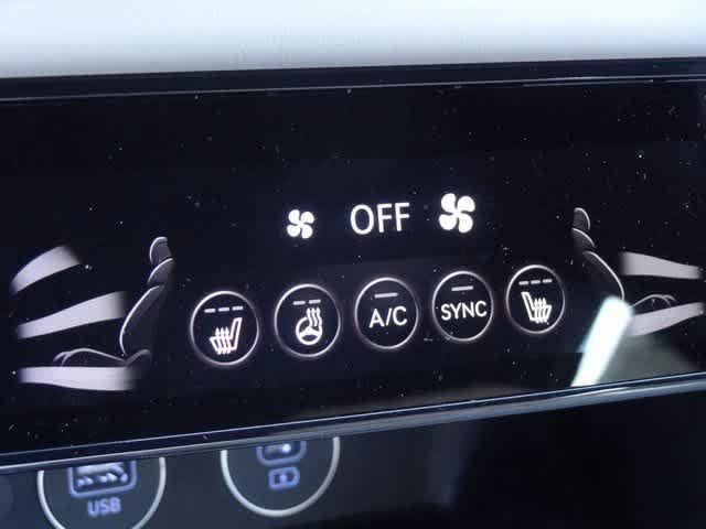 2024 Genesis G70 2.5T