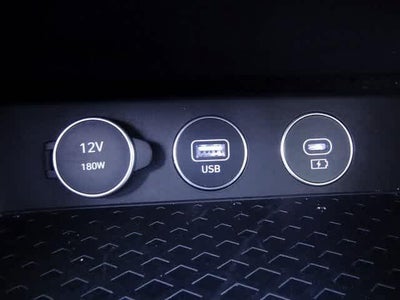 2024 Genesis G70 2.5T