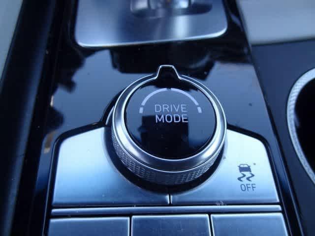 2024 Genesis G70 2.5T