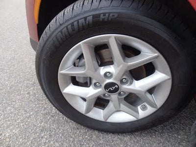 2024 Kia Soul LX