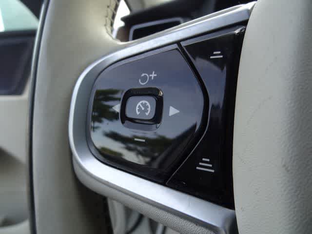 2019 Volvo XC60 Inscription