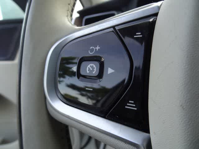 2019 Volvo XC60 Inscription