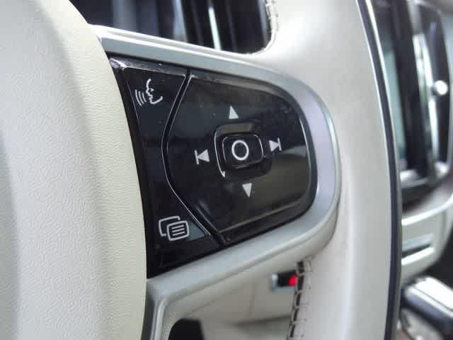 2019 Volvo XC60 Inscription