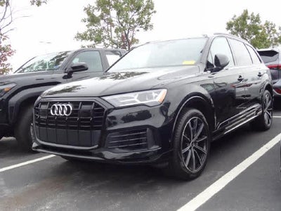 2022 Audi Q7 Premium Plus