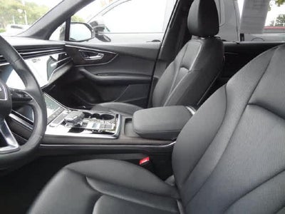 2022 Audi Q7 Premium Plus