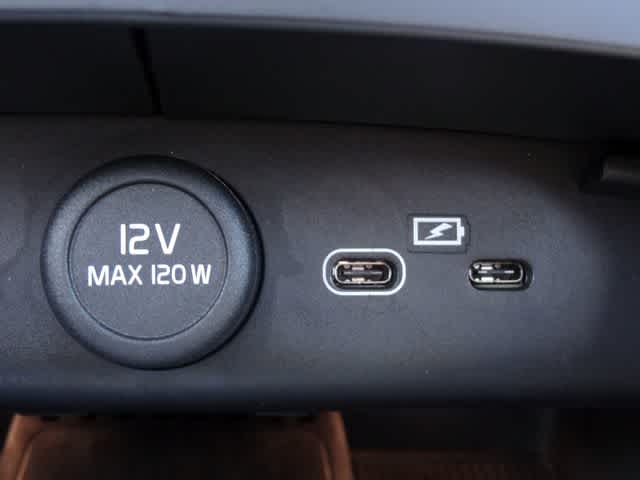 2023 Volvo C40 Recharge Pure Electric Ultimate
