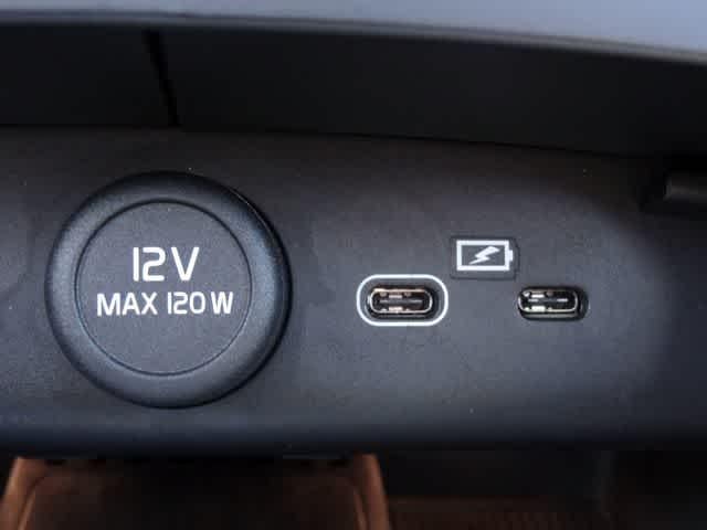 2023 Volvo C40 Recharge Pure Electric Ultimate