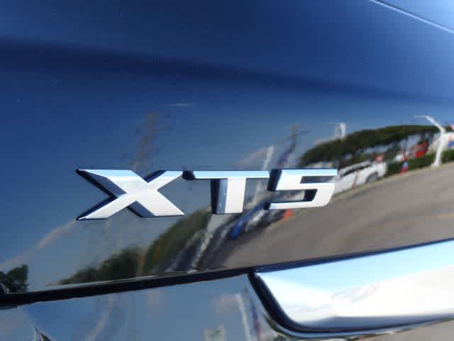 2025 Cadillac XT5 FWD Premium Luxury