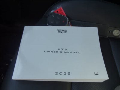 2025 Cadillac XT5 FWD Premium Luxury