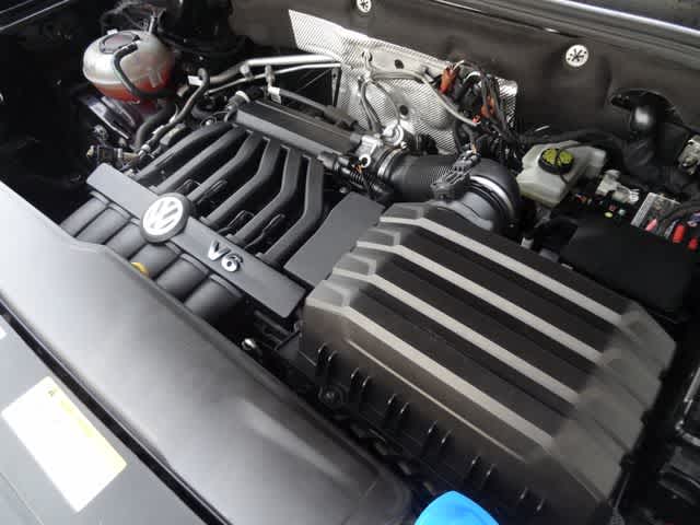 2023 Volkswagen Atlas 3.6L V6 SEL R-Line Black