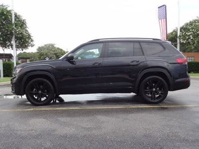 2023 Volkswagen Atlas 3.6L V6 SEL R-Line Black